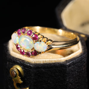 Is Your Jewellery Edwardian? 7 Telltale Signs to Look For