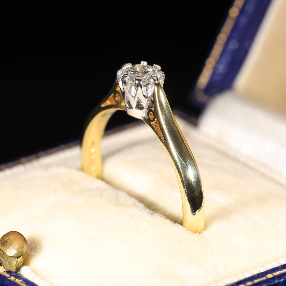 The Vintage 1990 Brilliant Cut Diamond Elegant Ring