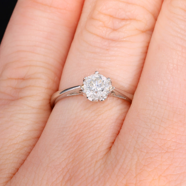 The Vintage 2003 Briliant Cut Diamond Platinum Ring