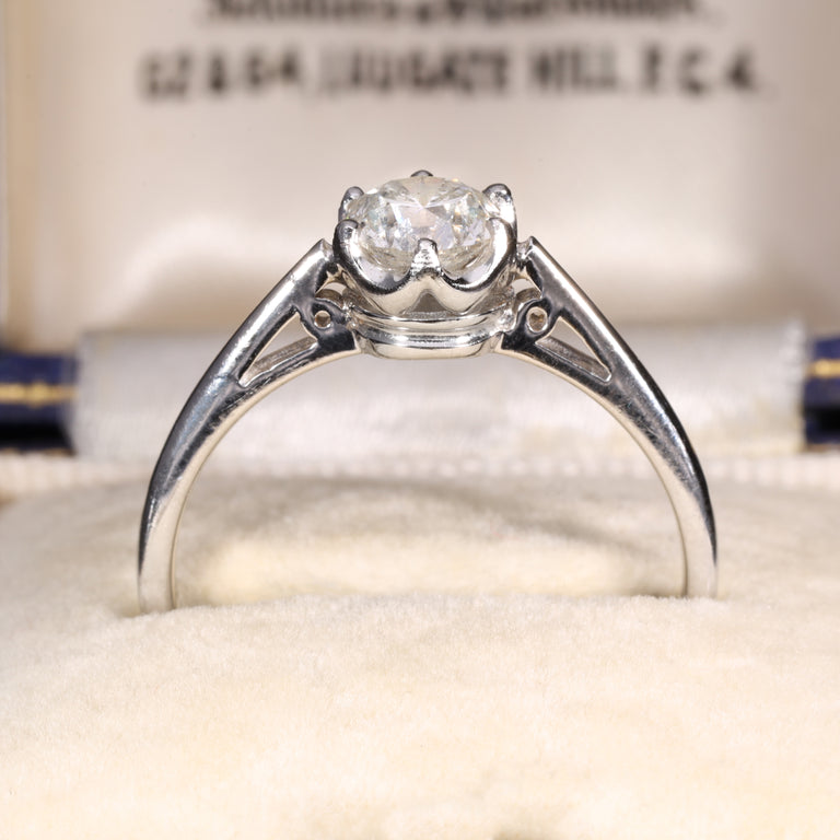 The Vintage 2003 Briliant Cut Diamond Platinum Ring