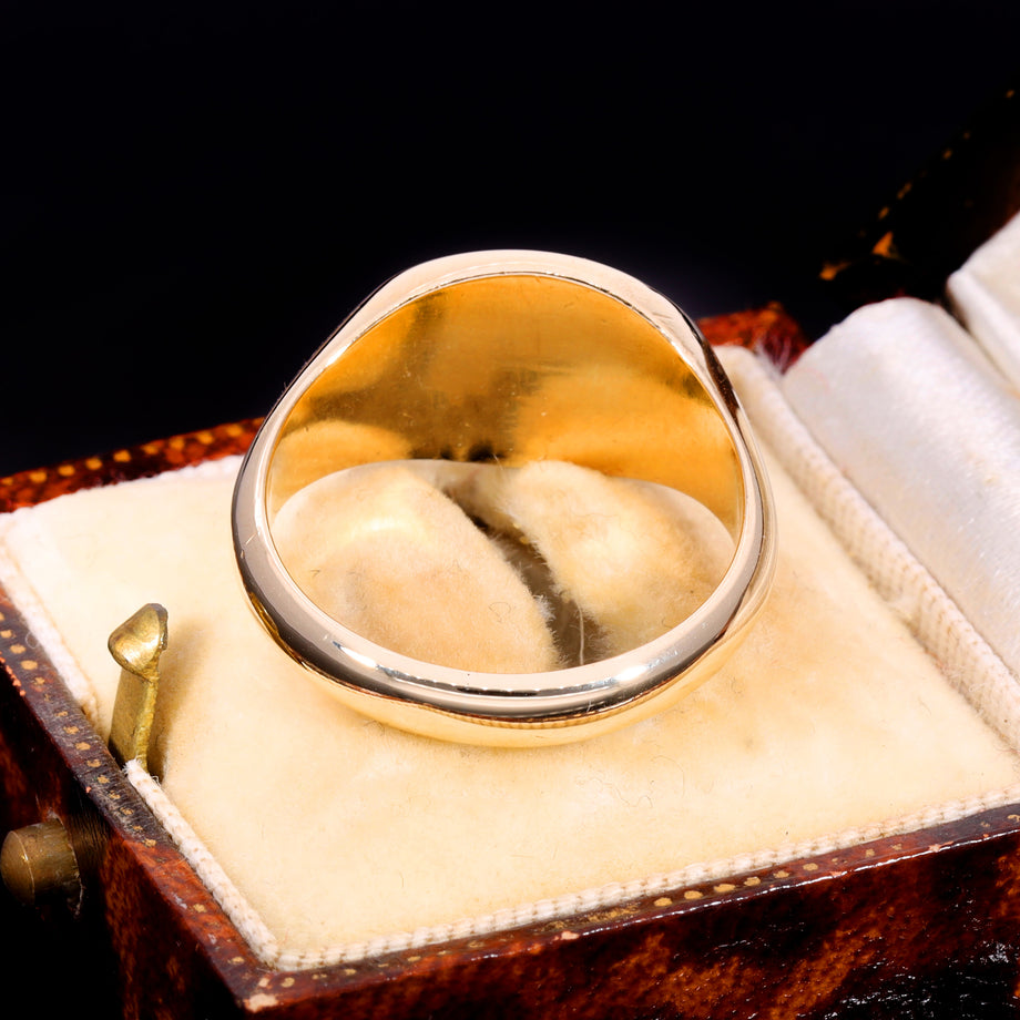 The Vintage 1994 9ct Gold Oval 6.70g Signet Ring