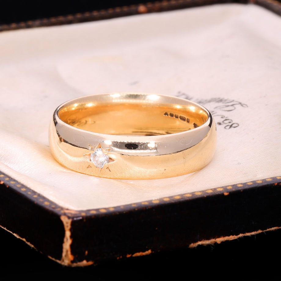 The Vintage 1992 9ct Gold Diamond Band
