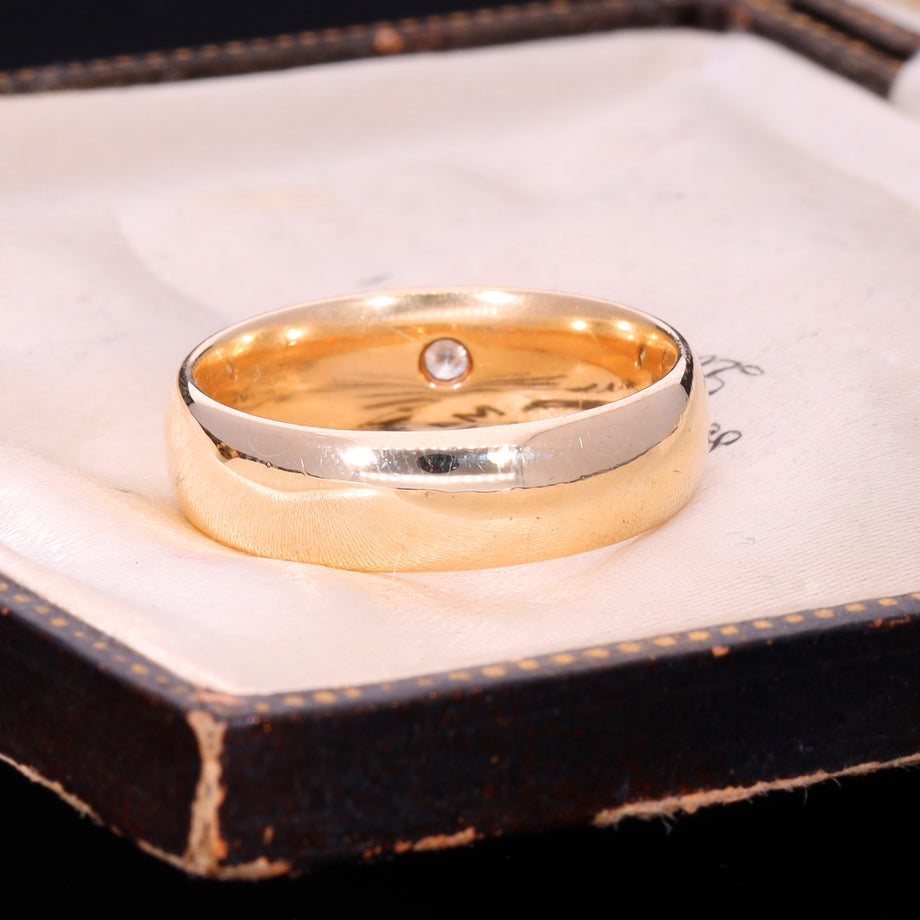 The Vintage 1992 9ct Gold Diamond Band