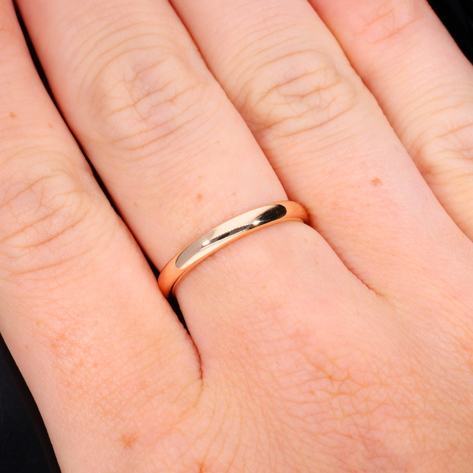 The Vintage 1942 9ct Gold Wedding Ring