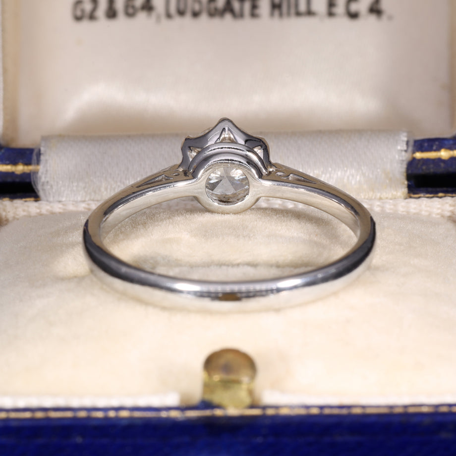 The Vintage 2003 Briliant Cut Diamond Platinum Ring