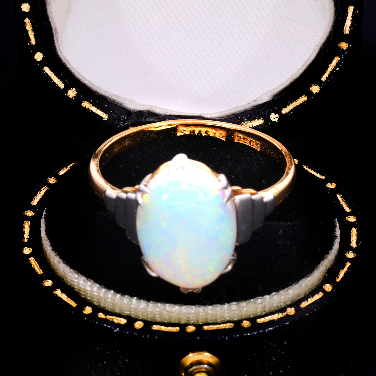 The Antique 22ct Gold Stepped Shoulder Opal Ring