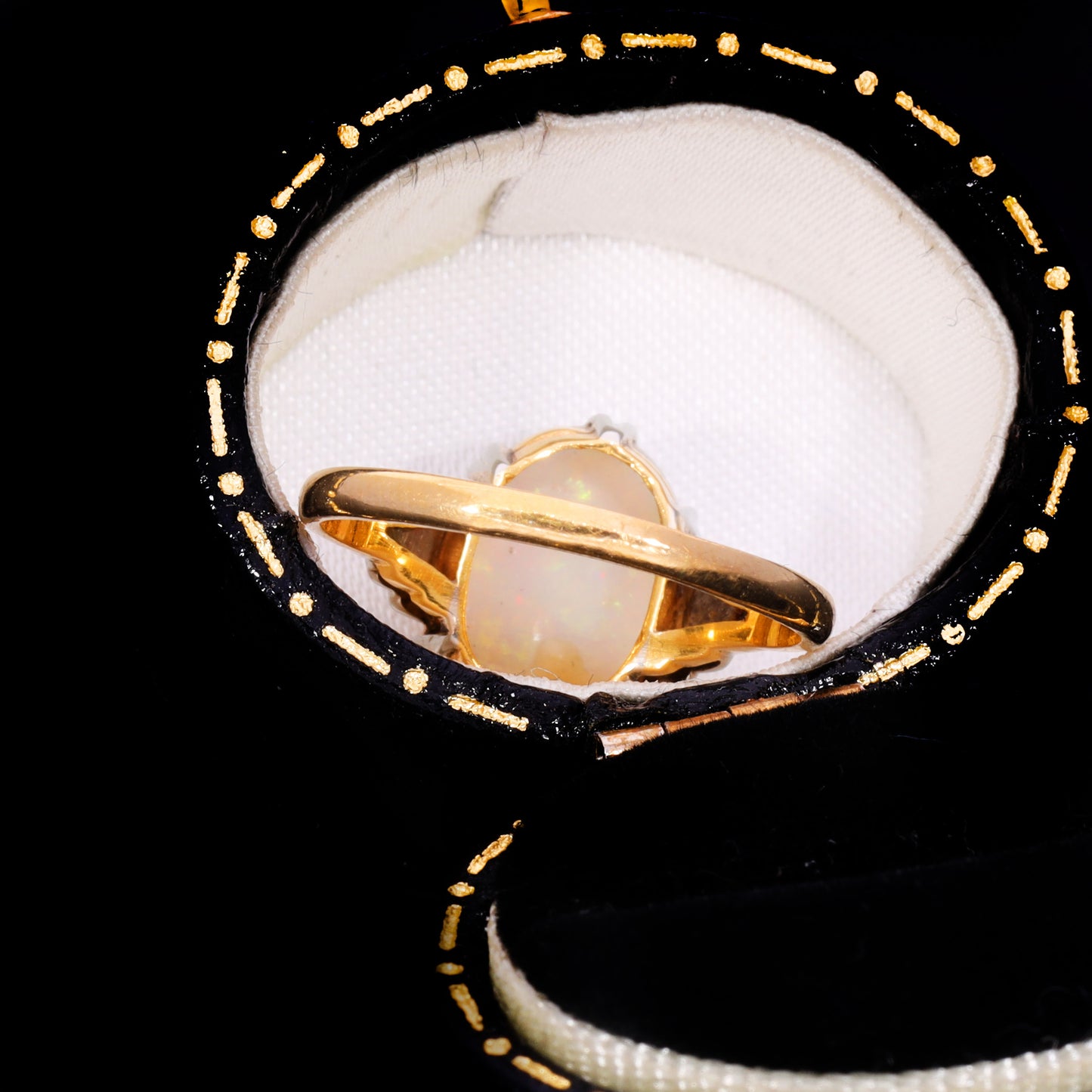 The Antique 22ct Gold Stepped Shoulder Opal Ring
