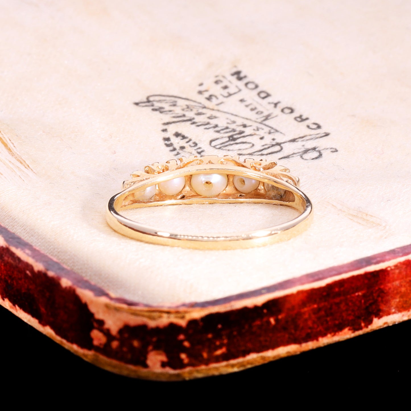 The Vintage 9ct Gold Five Pearl Scrollwork Ring