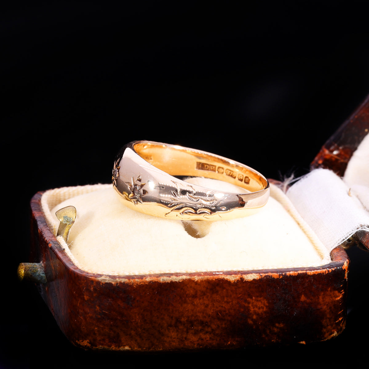 The Vintage 1953 Celestial Three Diamond Ring
