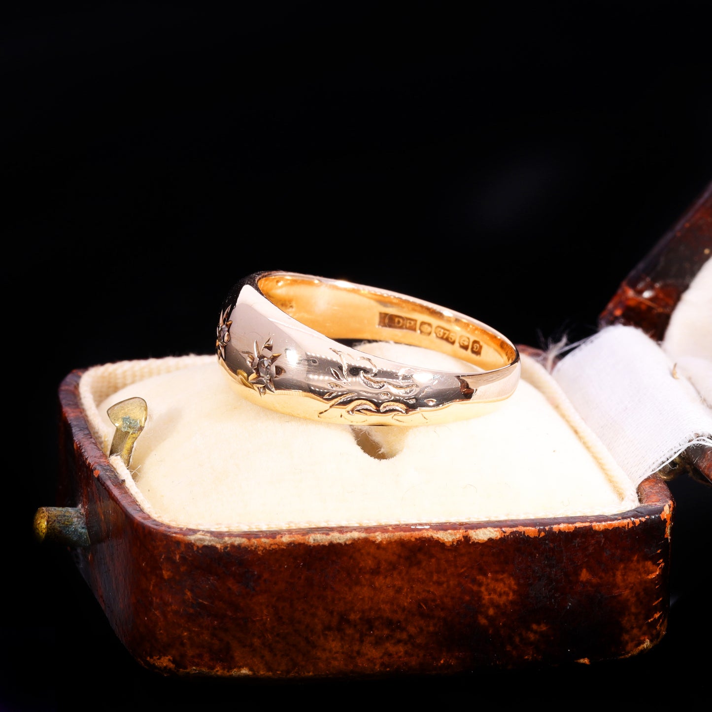 The Vintage 1953 Celestial Three Diamond Ring