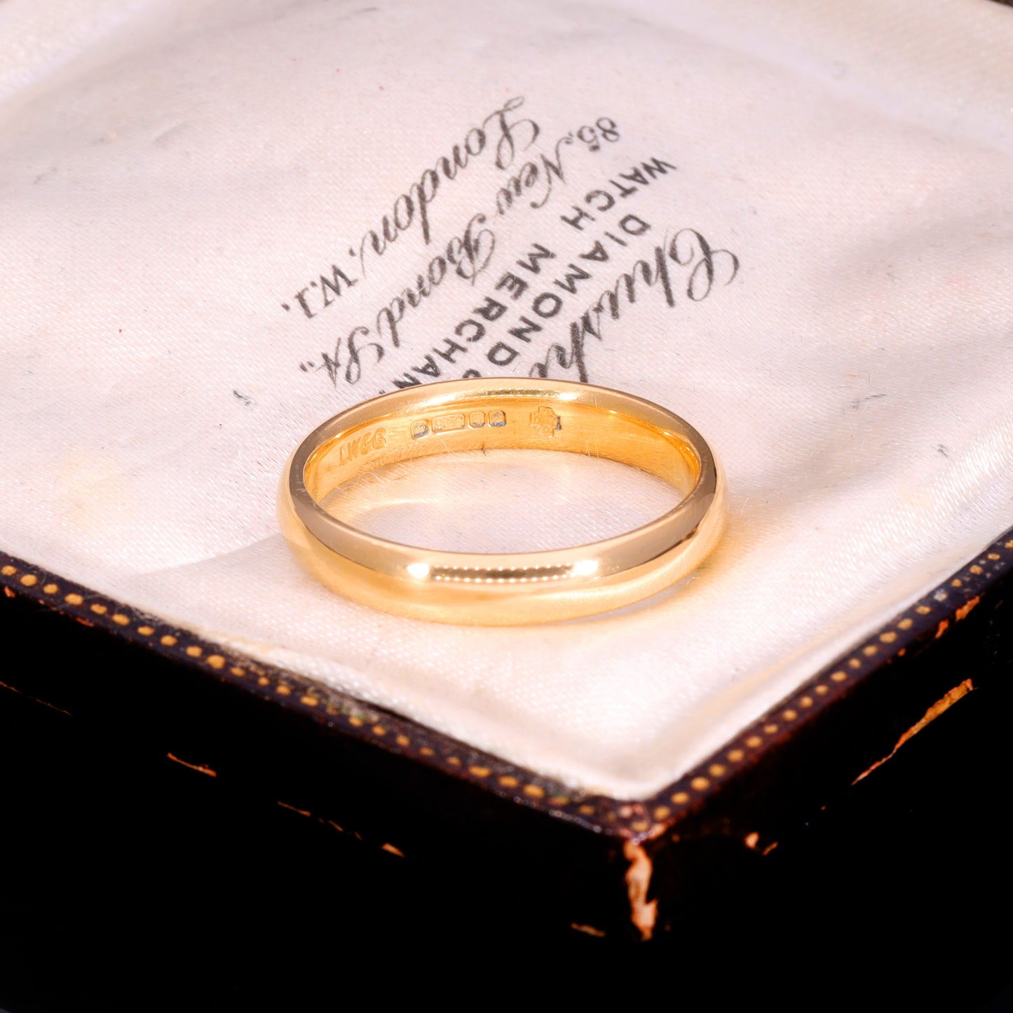 The Vintage 1999 5.97g 22ct Wedding Ring